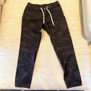 Vuori Ripstop Climber pants black camo